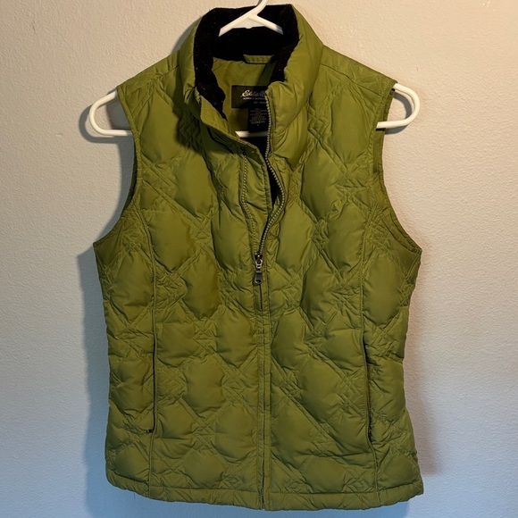 Eddie Bauer Quilted Olive Women's Vest - Picture 1 of 5